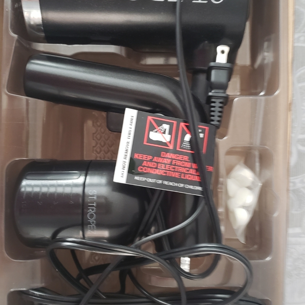SOLD*** St Tropez Pro Light spray tan machine - Picture 6 of 8